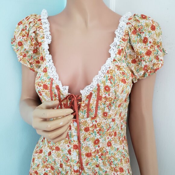 NWT Urban Outfitter Cute jumpsuit. - Picture 7 of 16